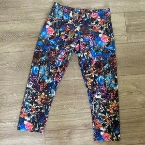 Onzie cropped leggings